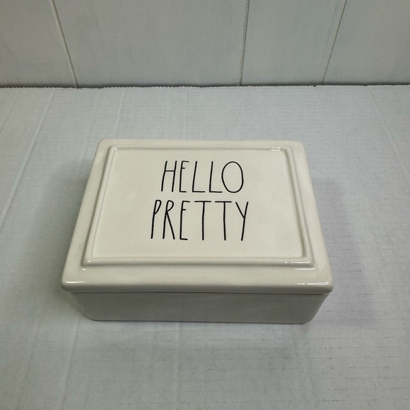 Rae Dunn Ceramic Jewelry Box With Saying “ Hello Pretty” 5X7 In Size New - Picture 6 of 10